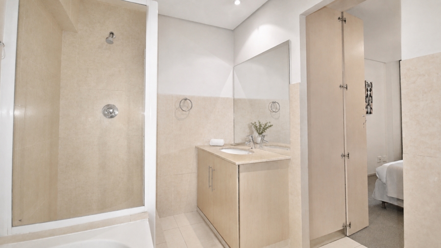 2 Bedroom Property for Sale in Cape Town City Centre Western Cape